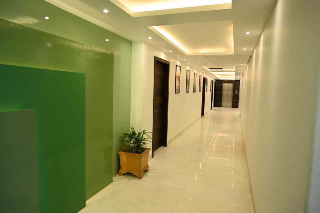 Hotel Lawrence Amritsar Esterno foto