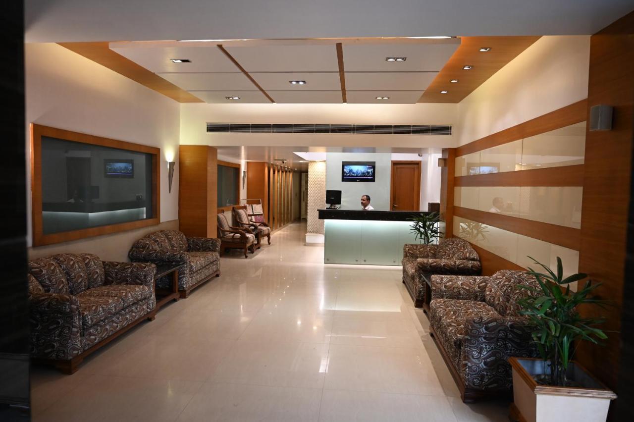 Hotel Lawrence Amritsar Esterno foto
